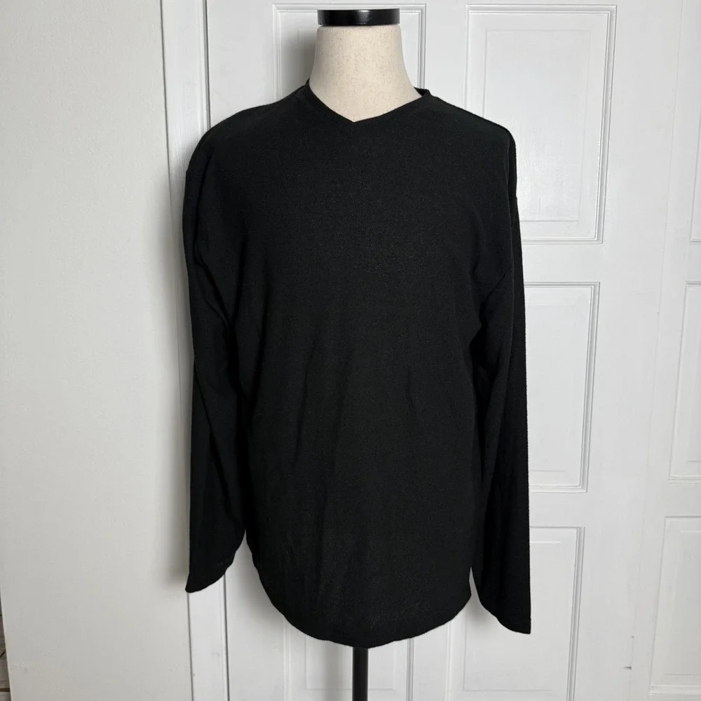 Claiborne Sweater Mens XL Black V‎ Neck Long Sleeve Pullover Knit Made USA Soft